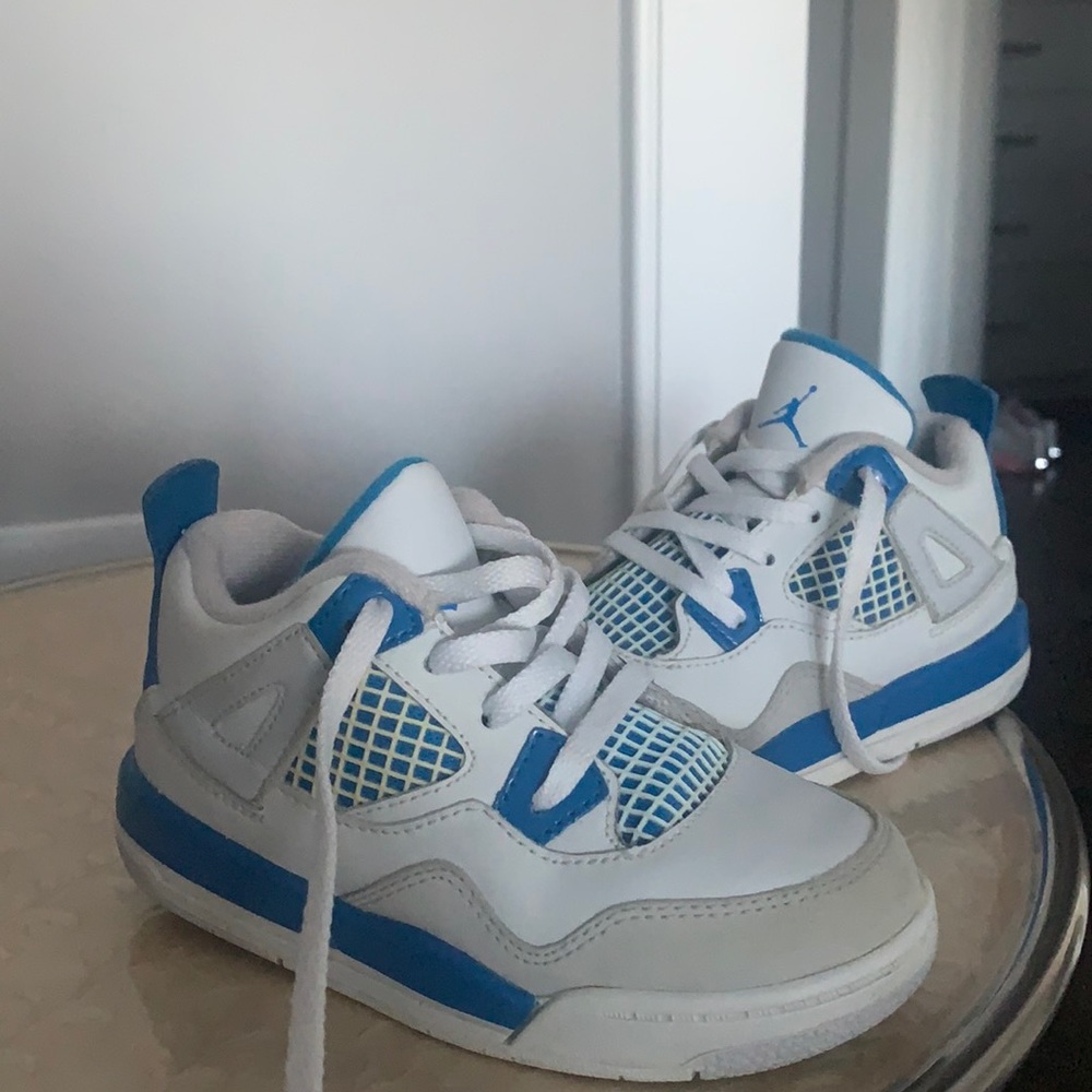 Retro air jordans